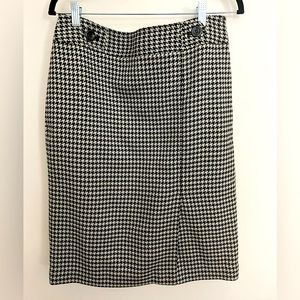 Fall Work Closet- 6: Ann Taylor Skirt